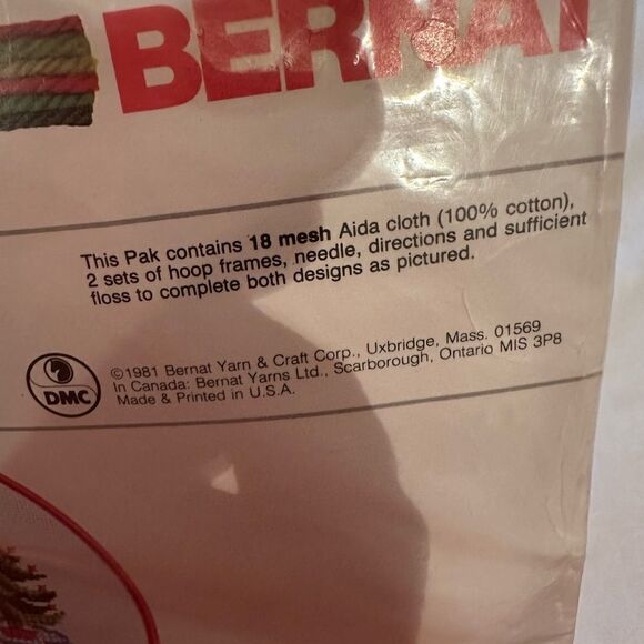 Bernat Vintage Counted Cross Stitch Kit Wee Hours Santa Christmas Craft DIY - Picture 5 of 6